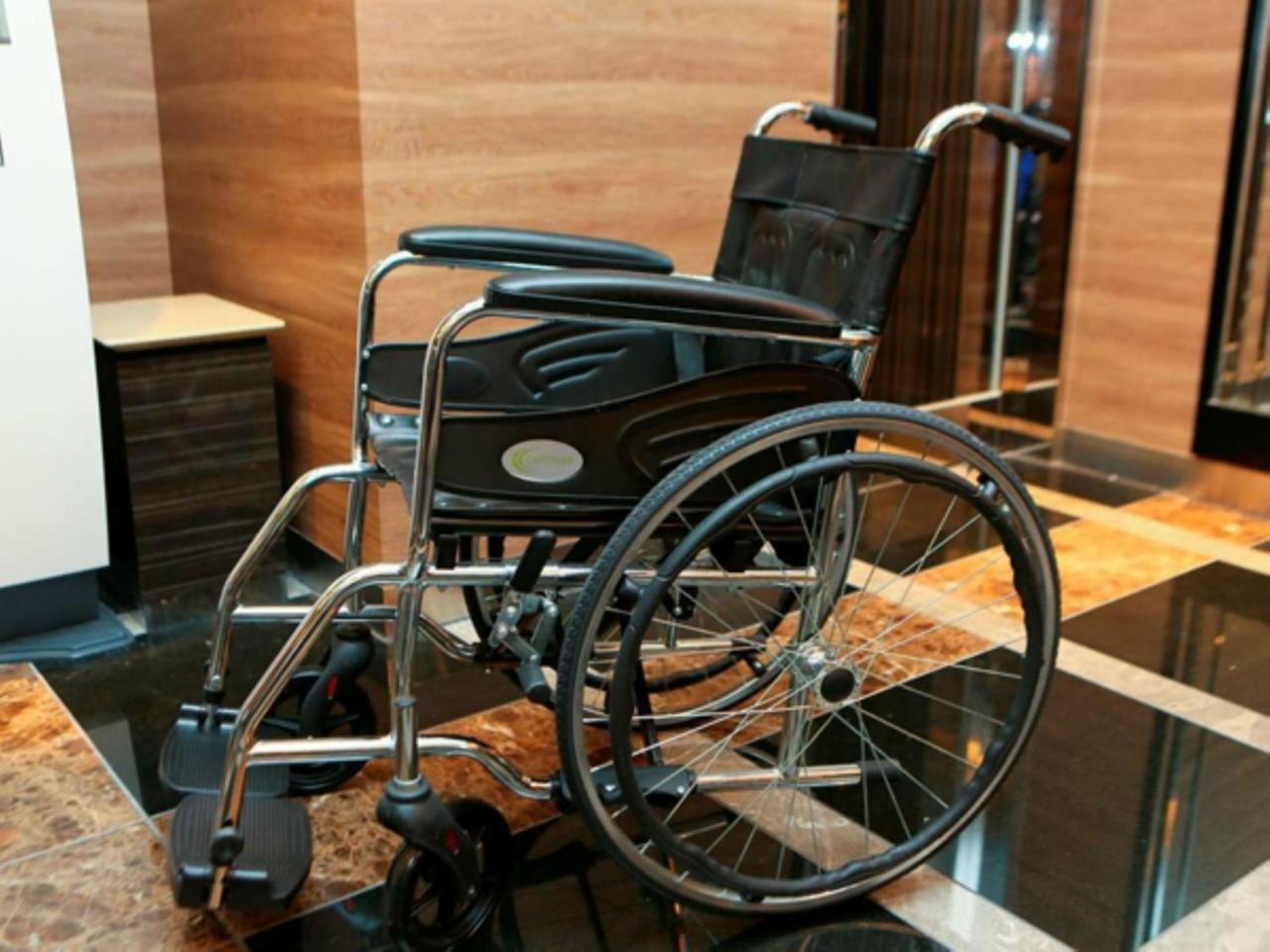 Apa Hotel Kanazawa Chuo Exterior foto